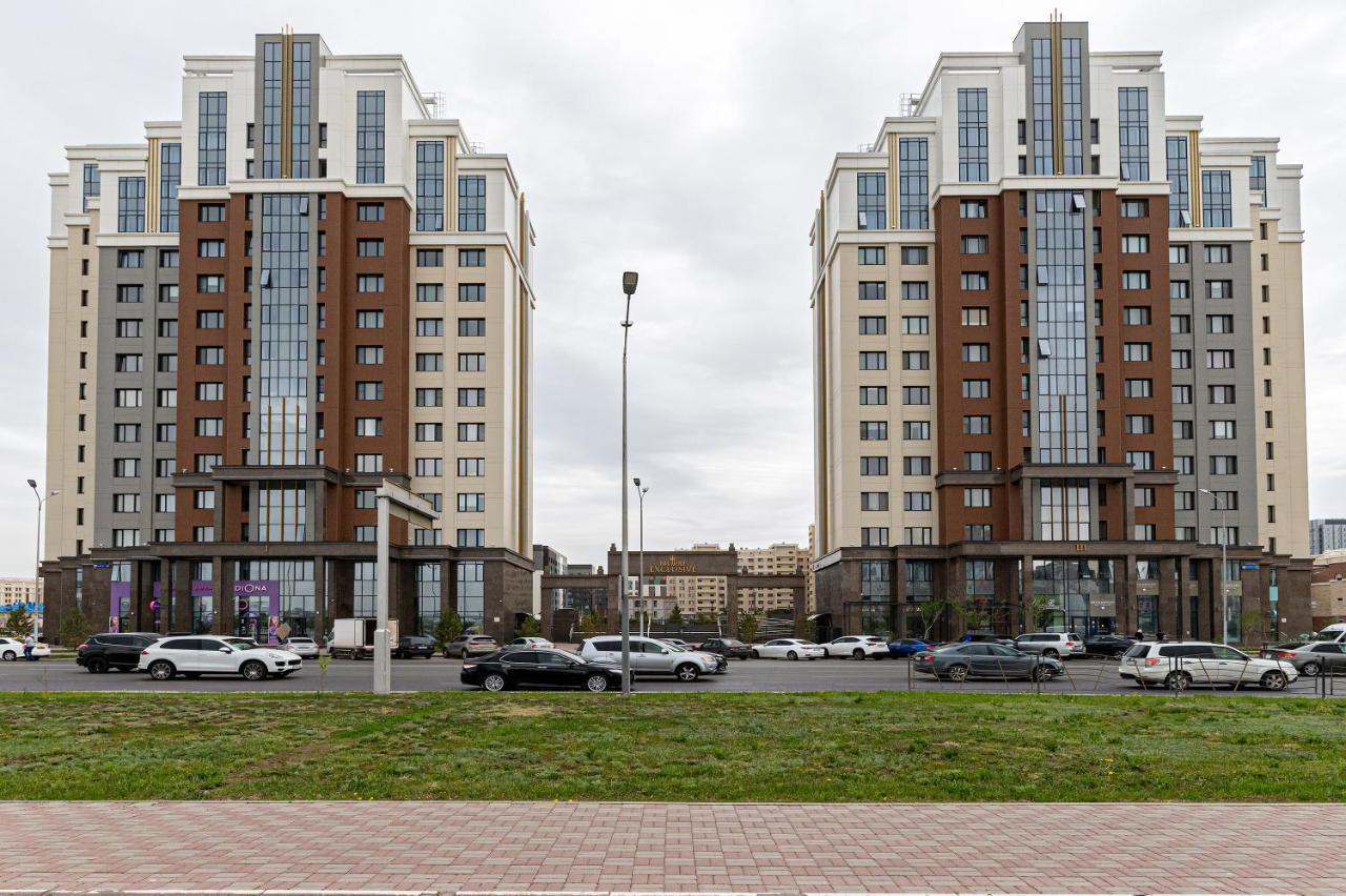 Шикарная Квартира На Против Сада 阿斯坦纳 外观 照片